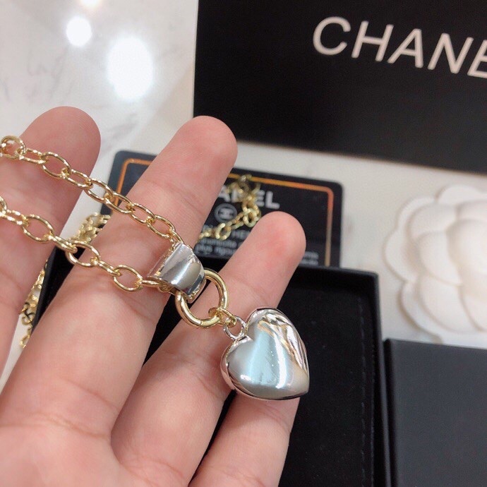 Chanel Necklaces